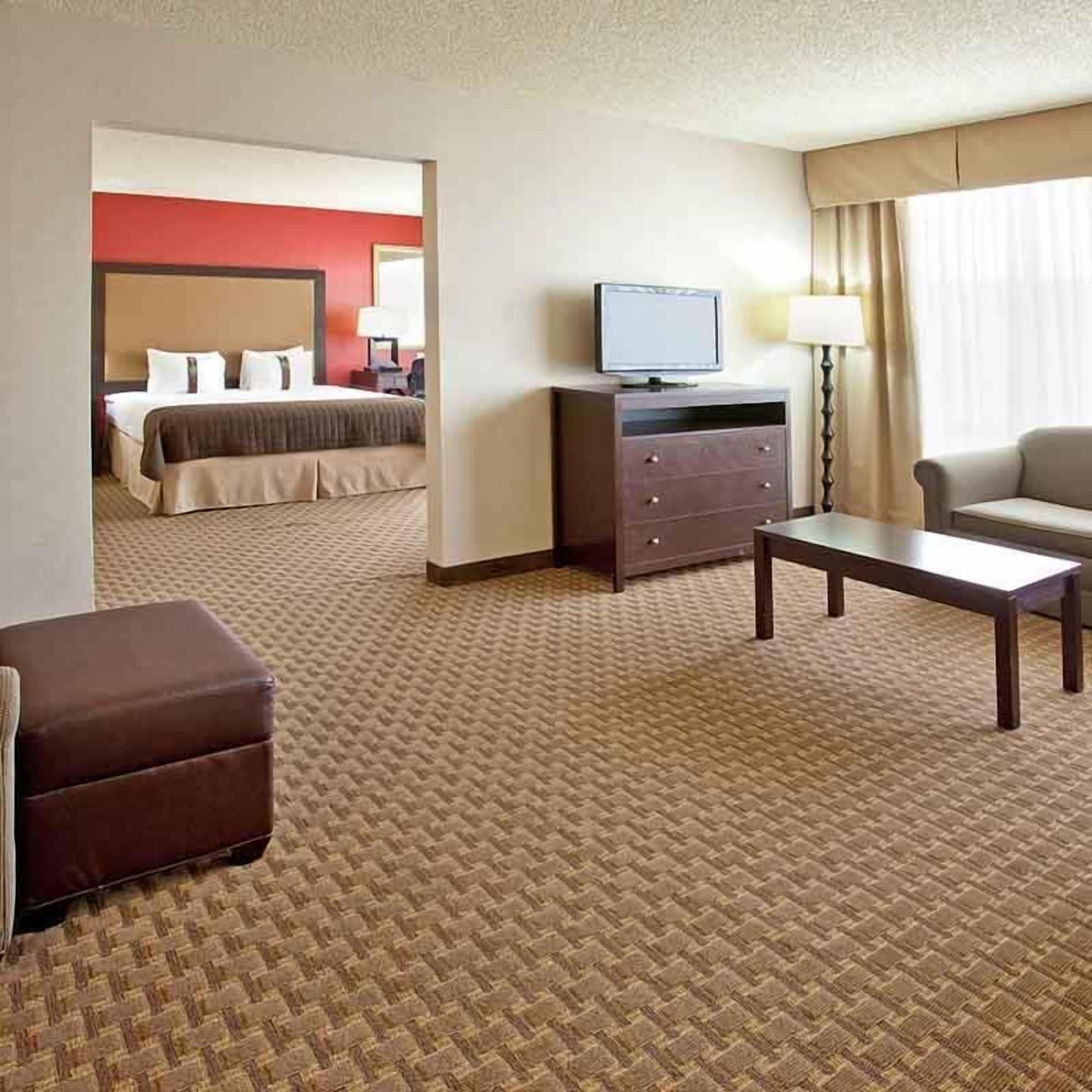 Holiday Inn Express & Suites Phoenix - Midtown, An Ihg Hotel Exterior photo