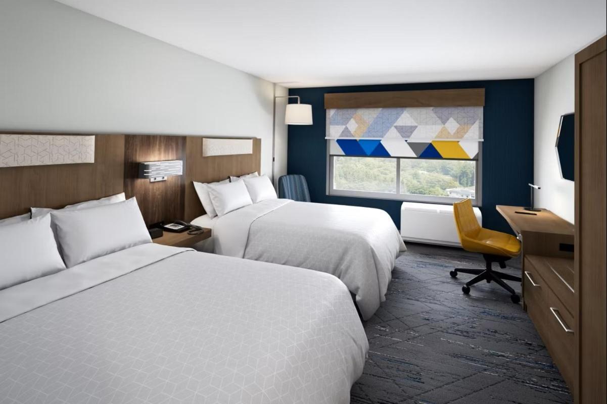 Holiday Inn Express & Suites Phoenix - Midtown, An Ihg Hotel Exterior photo